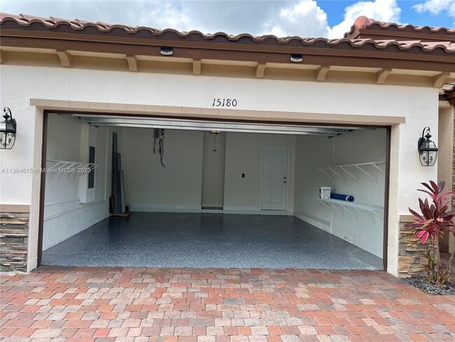 Building Photo - 15180 SW 119th Way