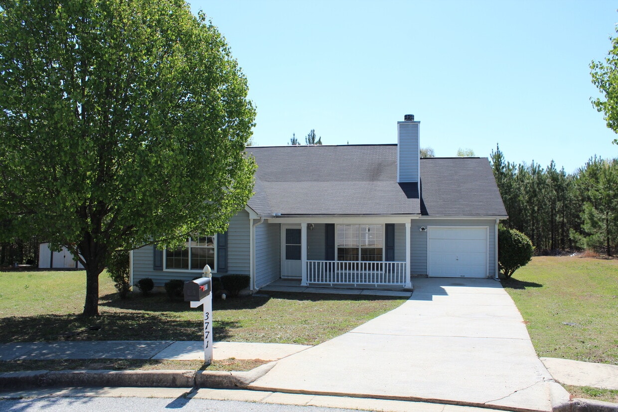 Primary Photo - Coming Soon - Charming Ranch Style 3 Bedro...