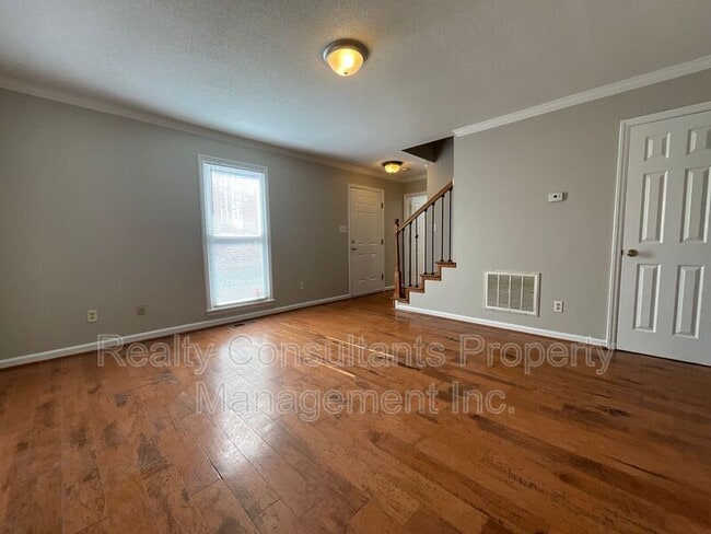 Building Photo - 123 Arcaro Dr