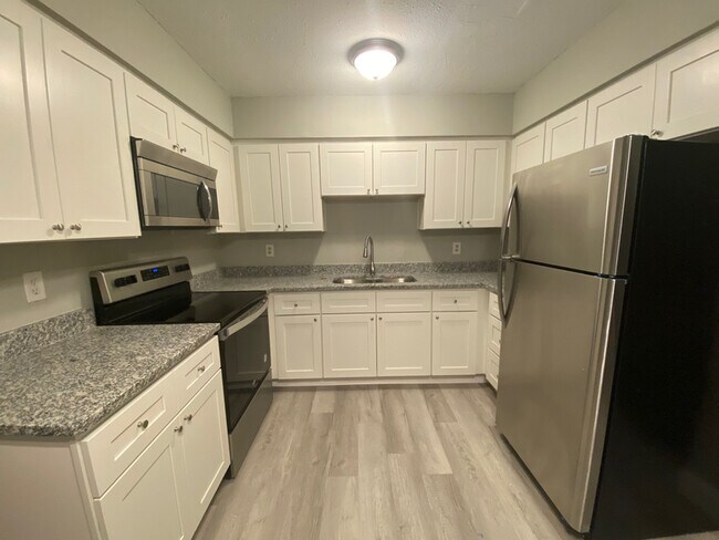 Building Photo - 8352 Afton Ln