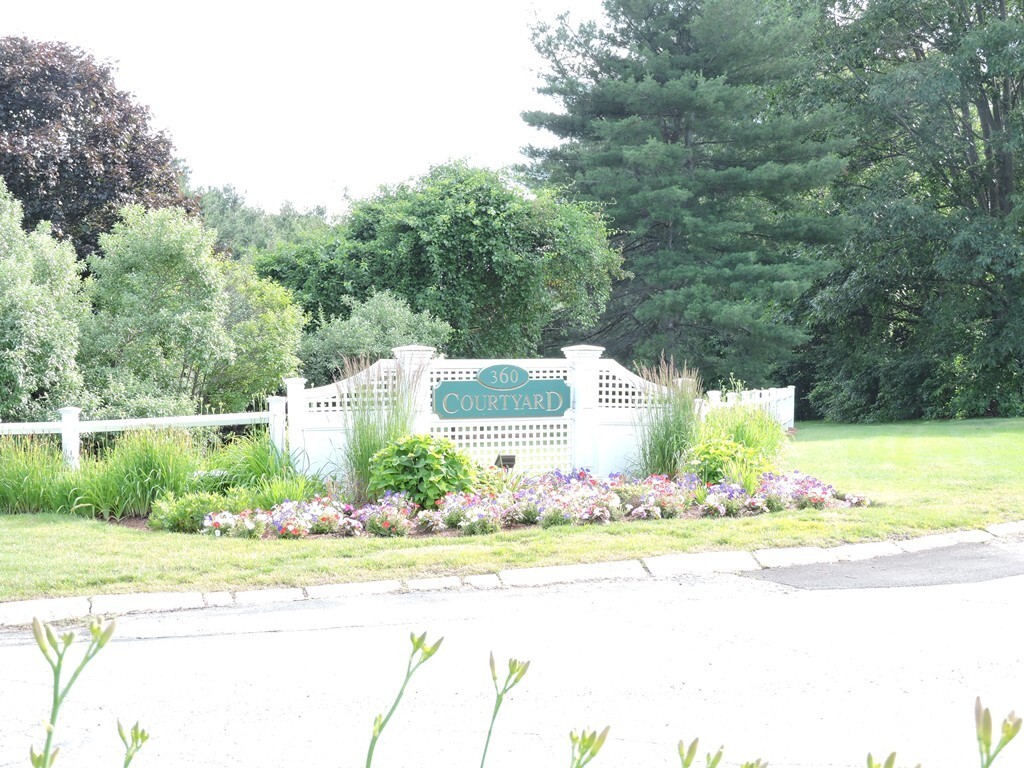 Primary Photo - 360 Littleton Rd