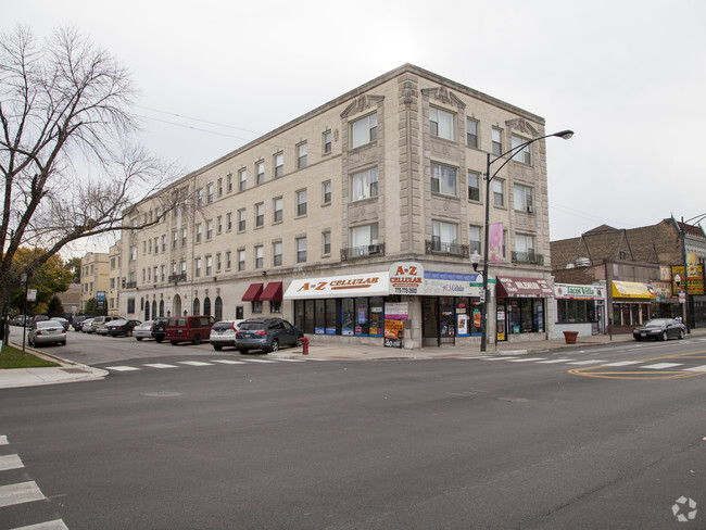 Apartments at 6314 S Troy St - 6314 S Troy St