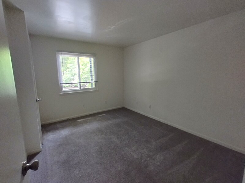 Foto principal - 600 Reusens Rd