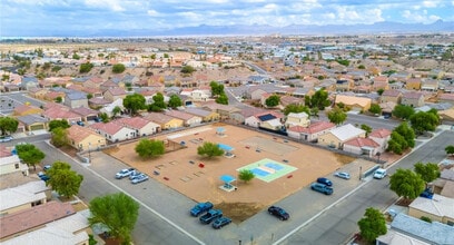 Building Photo - 2384 Tapatio Dr