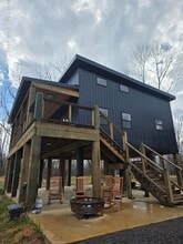 Building Photo - 1160 Cottonwood Dr