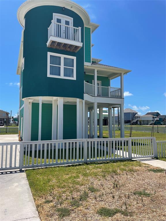 Building Photo - 22903 Miramar Dr