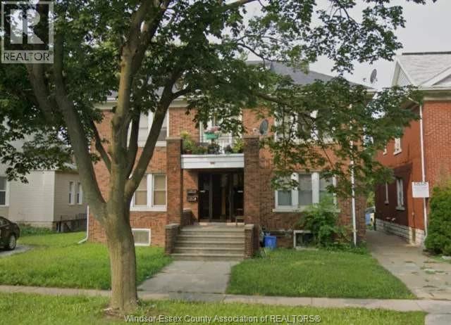 Photo principale - 1093 Howard Ave