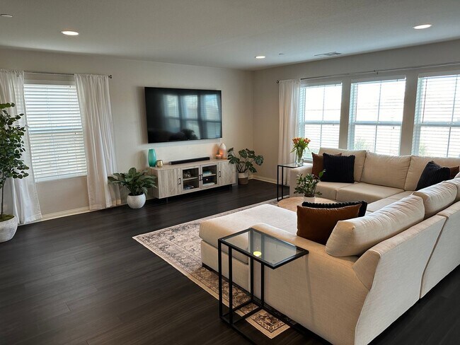 Building Photo - Ana Verde 3 bedroom