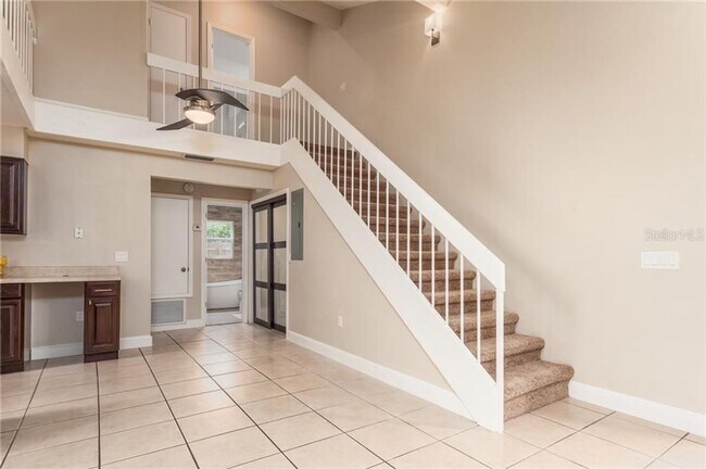 Foto del edificio - FIRST MONTH FREE -  Beautiful remodeled 2 ...