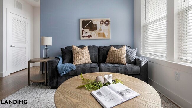 Foto del edificio - 5209 Craftsman Dr