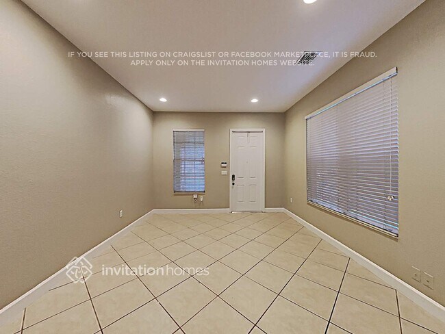 Building Photo - 4432 Arabian Way