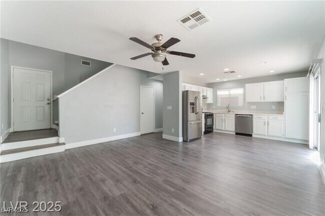 Foto del edificio - 4321 Stockbridge St