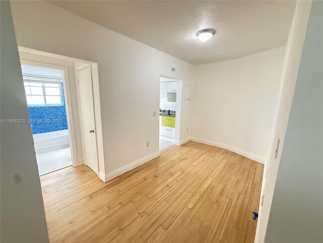 Foto del edificio - 6930 Rue Vendome