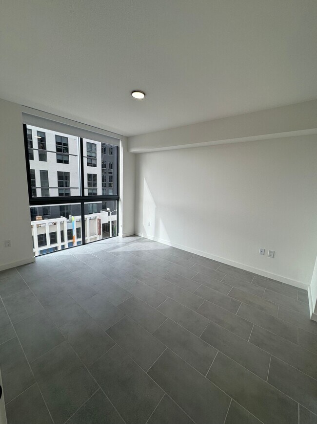 Foto del edificio - 25 NW 23rd St