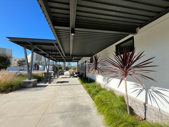 Foto del edificio - 1475 Sandbar Ln