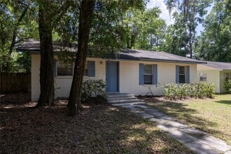 Building Photo - 1239 NW 33rd Pl