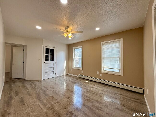 Foto del edificio - 8 Scott St