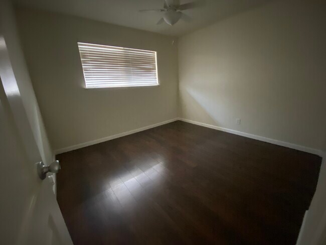 Sample of our typical up-to-date bedroom - 1017 H St