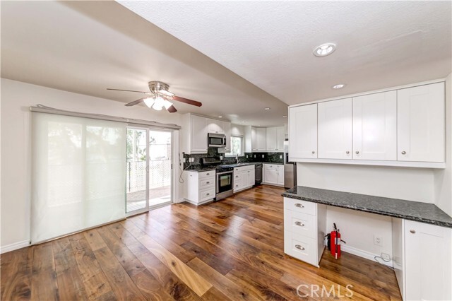 Building Photo - 4868 Argyle Dr