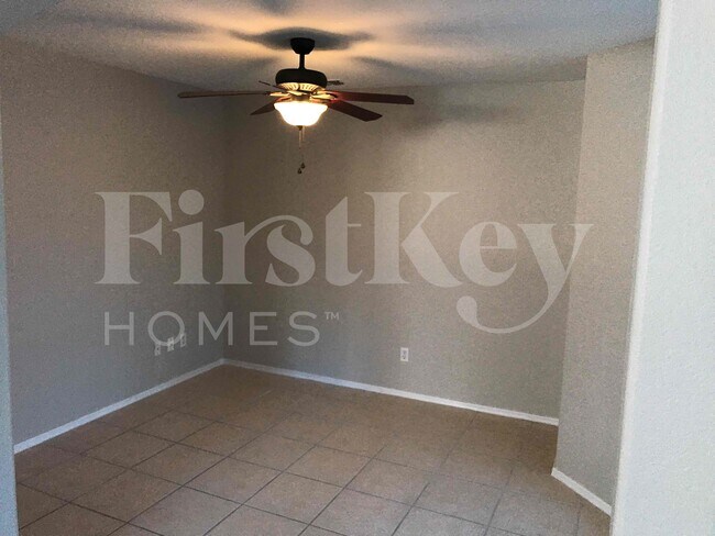 Foto del edificio - 3313 N 85th Ln