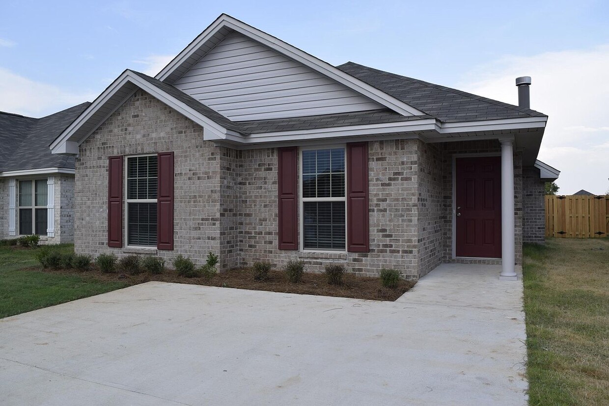 568 Old Mill Way, Prattville, AL 36067 House for Rent in Prattville