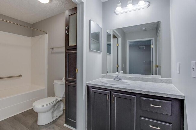 Foto del edificio - 301 Fair St