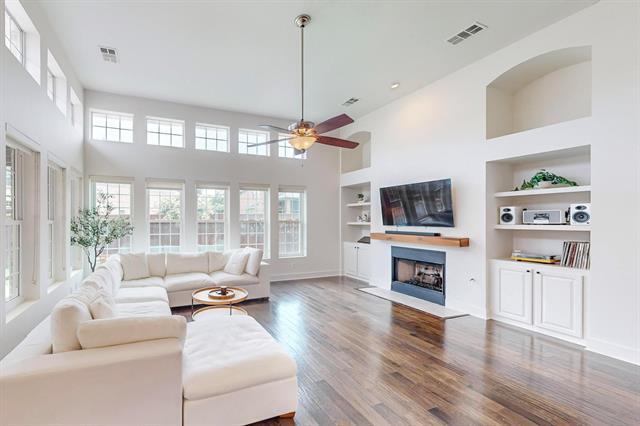 Foto principal - 9964 Madrone Dr
