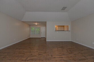 Building Photo - 2797 Tallowood