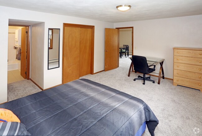 1HAB,1BA, 665 ft² - Smith Apartments @ 511 W Church