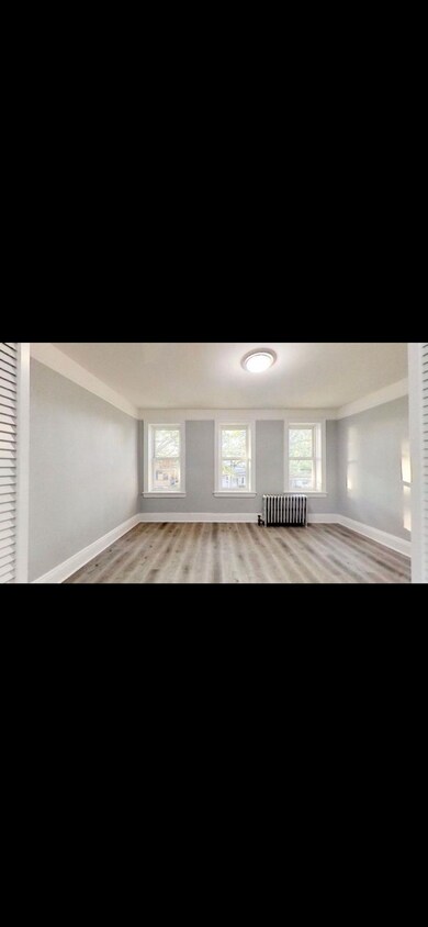 Building Photo - 296 Avenue W