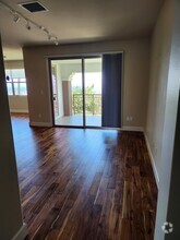 Building Photo - 47 Awela Cir
