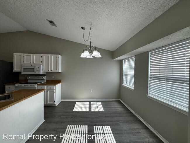 Foto del edificio - 4 br, 2 bath House - 9302 Greens Pt