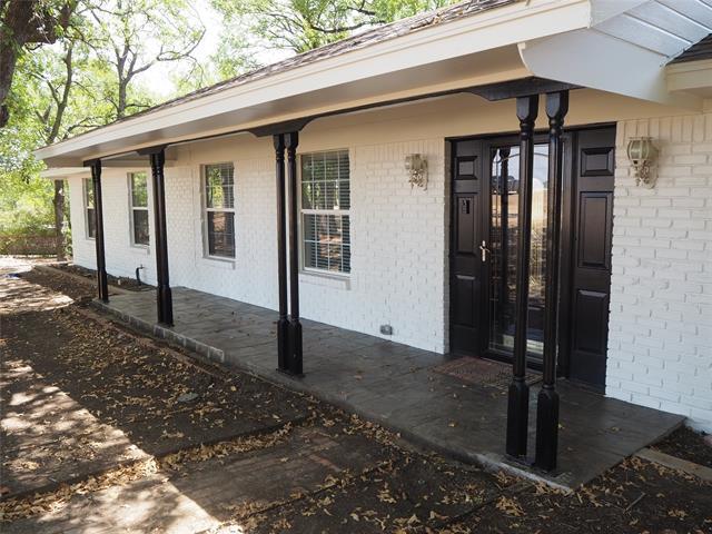 Building Photo - 1416 Country Club Rd