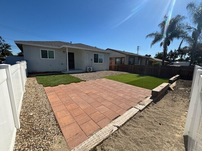 Foto del edificio - 3 Bedroom 2 Bath Home