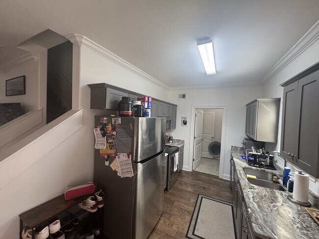 Building Photo - 224 Massee Cir