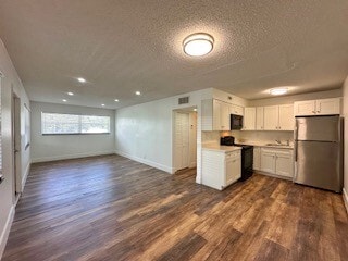 Building Photo - 2500 Johnson St LLC