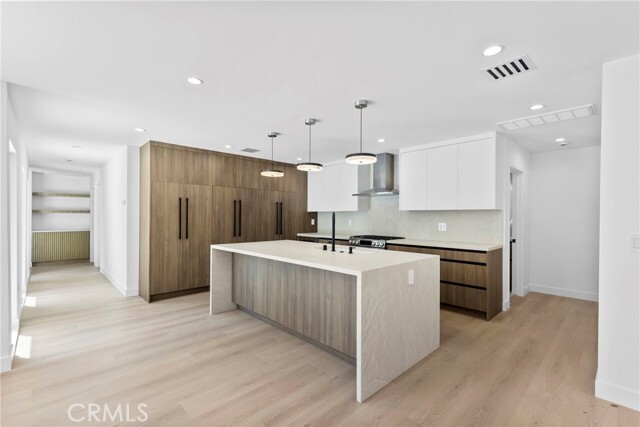 Foto del edificio - 5903 Donna Ave