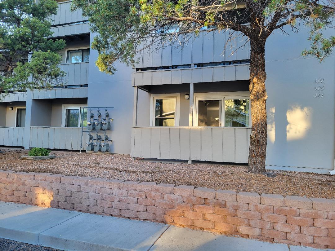 Primary Photo - 505 Oppenheimer Dr