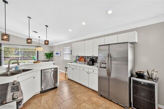 Building Photo - 17974 Oakmont Ridge Cir