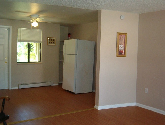 Foto del edificio - 4810-4816 W 8th Ave