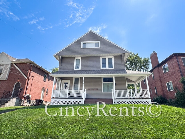 Building Photo - 3942 Hazel Ave