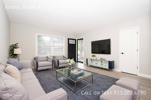 Building Photo - 940 S 57th St