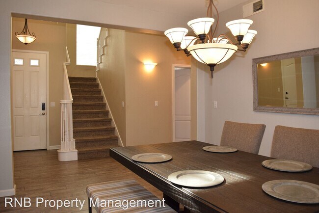 Building Photo - 4 br, 2.5 bath House - 3288 San Vicente St...