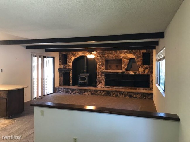 Building Photo - 4 br, 2 bath House - 37 Pearl