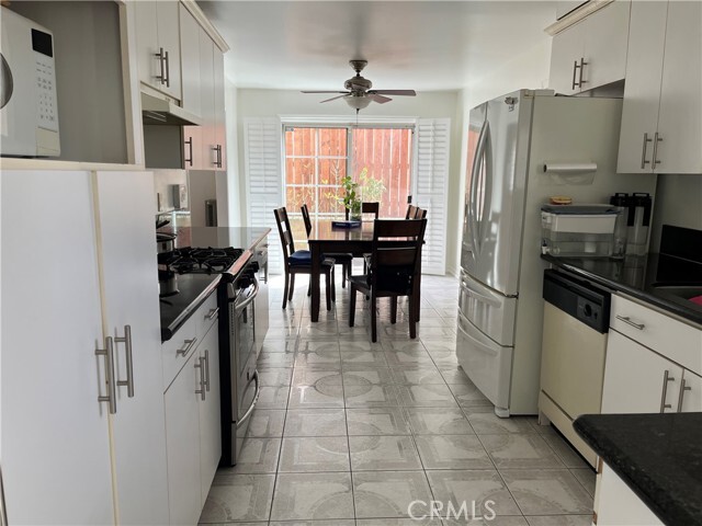 Foto del edificio - 235 Green Oaks Dr