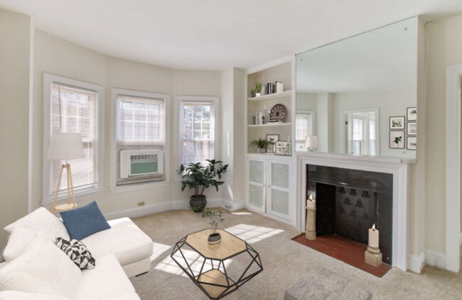 Foto del edificio - 1243 Beacon St