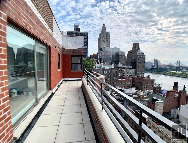 Building Photo - BEEKMAN PLACE