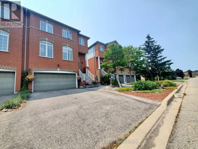 Photo du bâtiment - 5156 Parkplace Cir