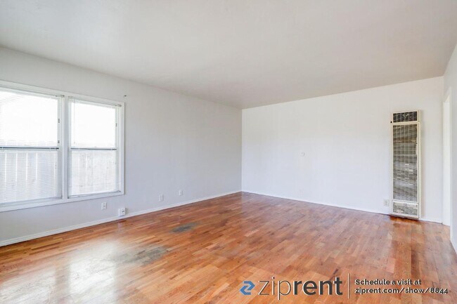 Building Photo - 1911 Georgia St