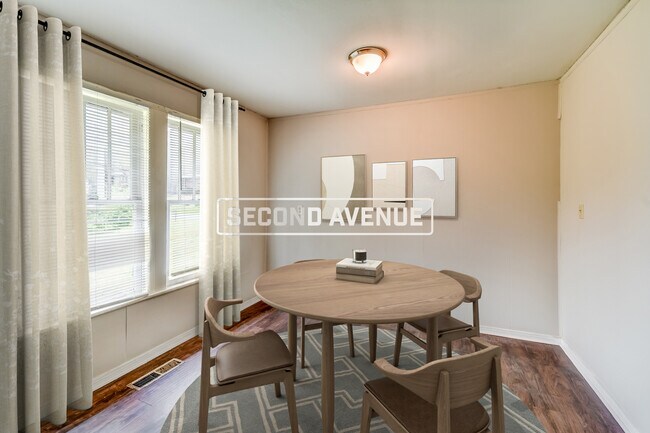 Foto del edificio - 720 72nd S ST
